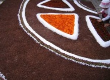 Жители Вентспилса выбирают девиз фестиваля цветочных ковров