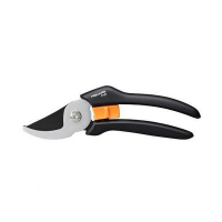 Секатор плоский Fiskars Solid P121 купить